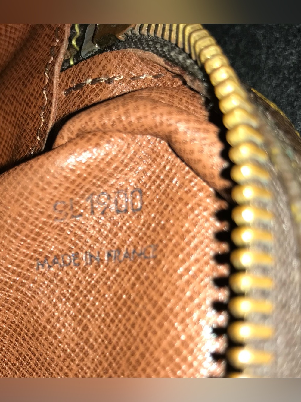 ✅LV AUTHENTIC COMPEIGNE CLUTCH 28 LOUIS VUITTON MONOGRAM - Picture 8 of 14